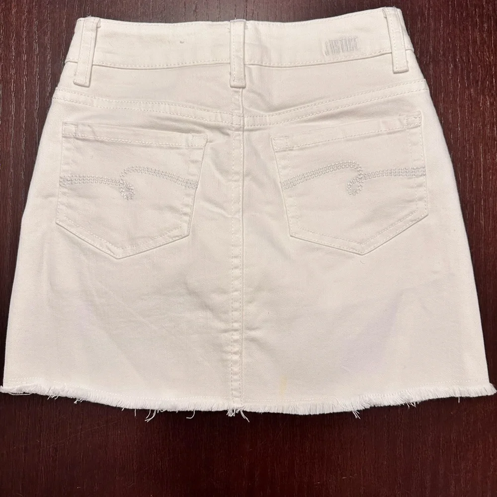 Justice White Distressed Denim Skort | Size 8